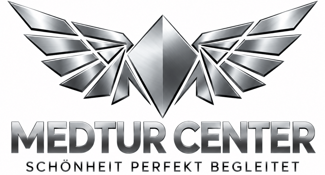 silbernes flügelemblem mit medtur center